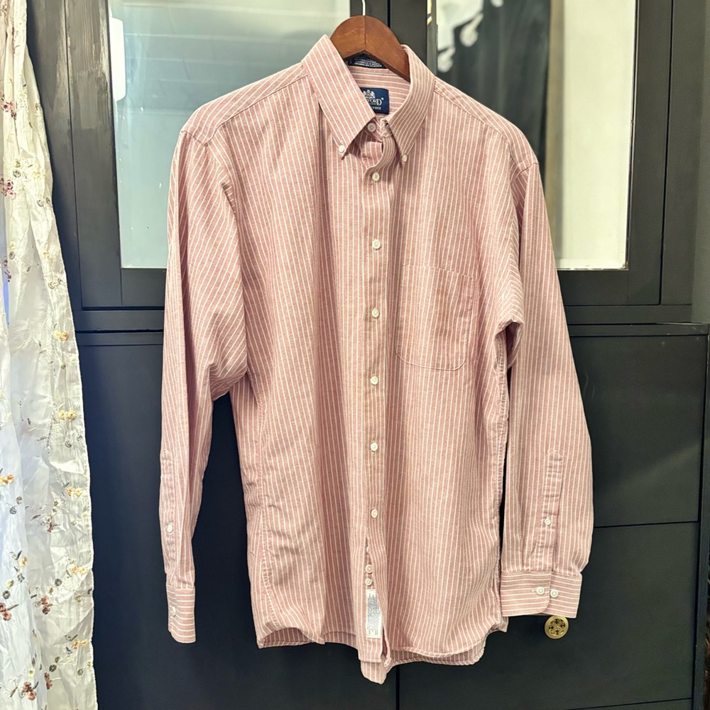 Stafford Men's Pink Striped Button Down Shirt